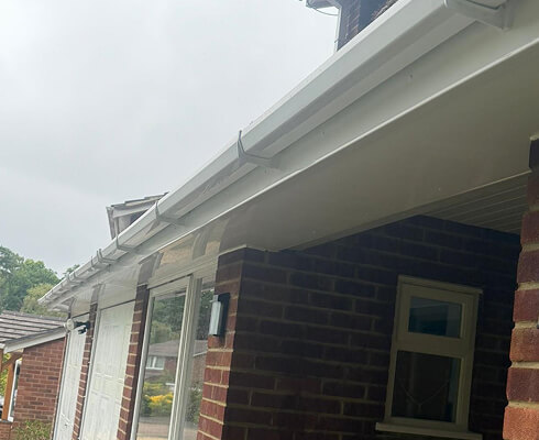 Gutter, fascia & soffit uPVC cleaning